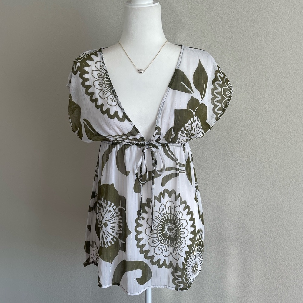 Ally B Green and White Floral Blouse Size M